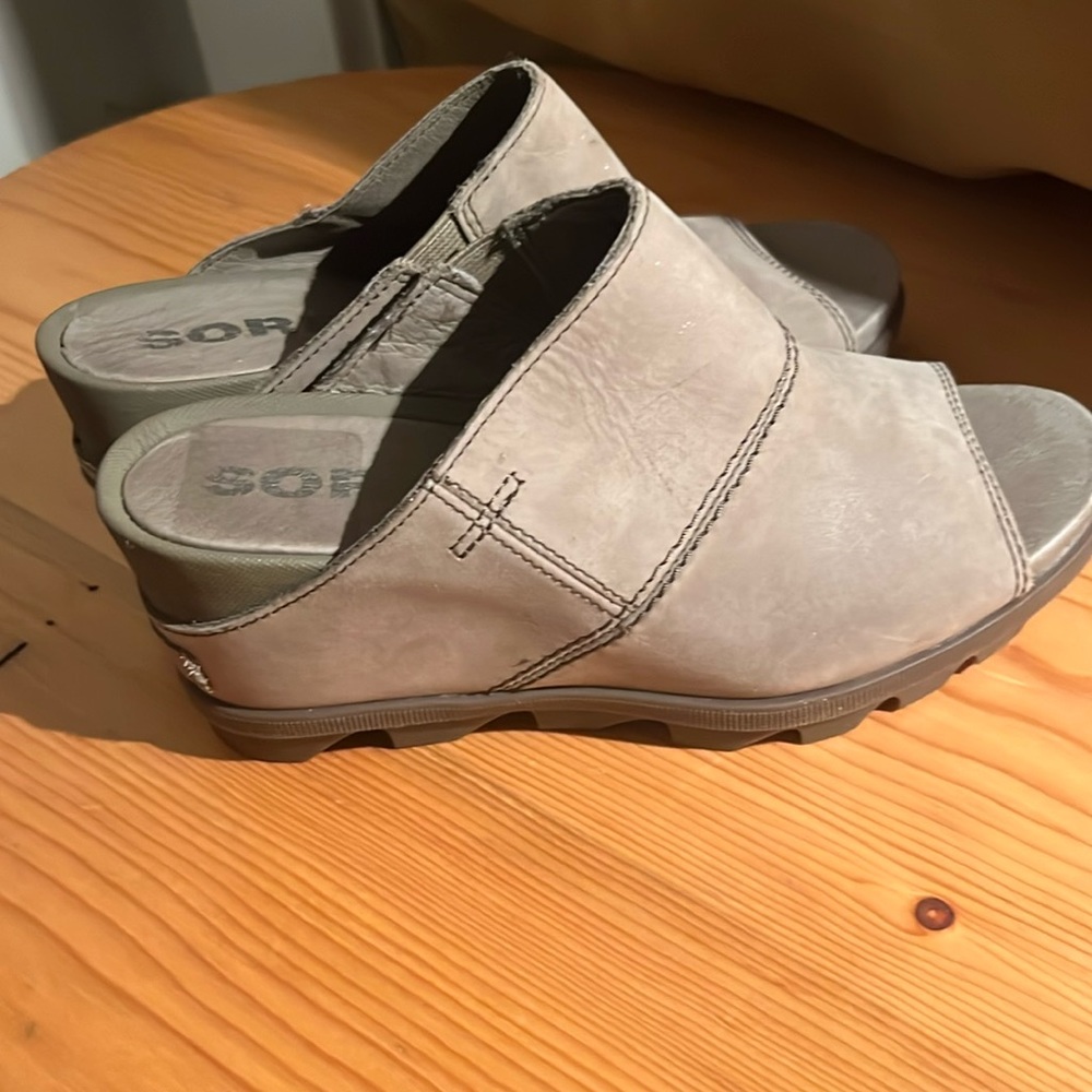 Sorel women’s wedge heel